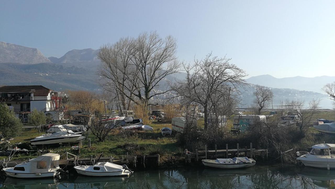 Barbarez Guest House Herceg Novi Buitenkant foto